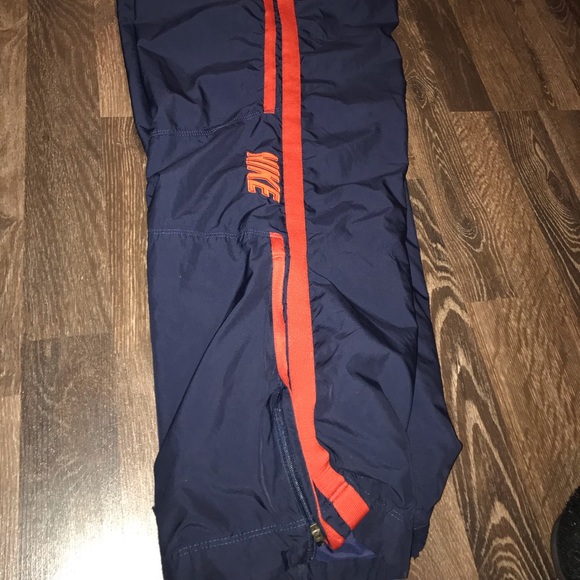 VINTAGE NIKE TRACKPANTS - Picture 2 of 8